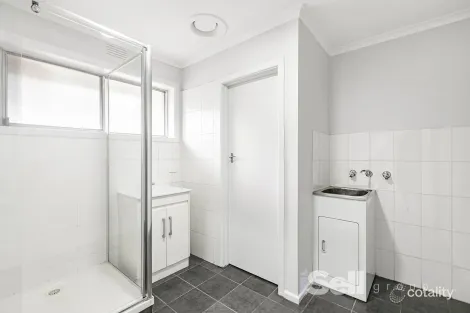 Property photo of 13/2-6 Kelvin Grove Springvale VIC 3171