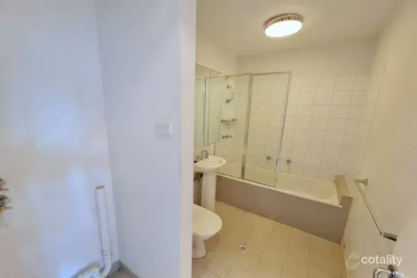 Property photo of 16/2 Greenfield Drive Clayton VIC 3168