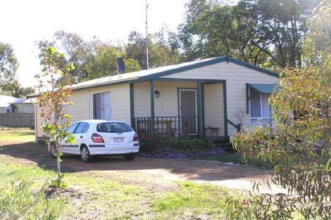 Property photo of 25 Pelham Street York WA 6302