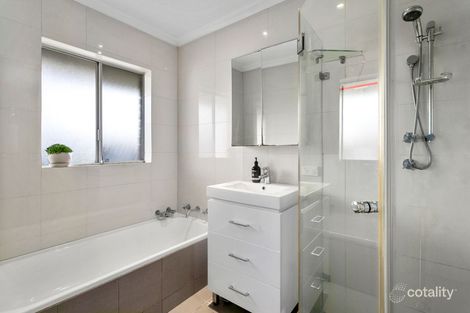 Property photo of 11/18 Campbell Parade Manly Vale NSW 2093