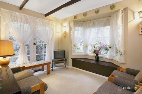 Property photo of 70-72 Frogmore Crescent Park Orchards VIC 3114
