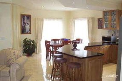 Property photo of 57 Ravenhill Boulevard Roxburgh Park VIC 3064