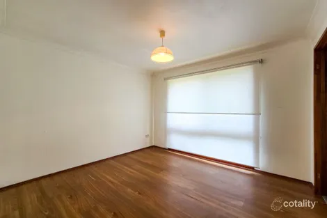 Property photo of 19 Estella Place Ambarvale NSW 2560