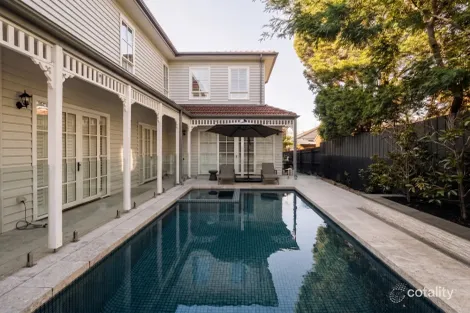 Property photo of 70 Middlesex Road Surrey Hills VIC 3127
