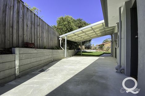Property photo of 10 Hallyburton Grove Warragul VIC 3820