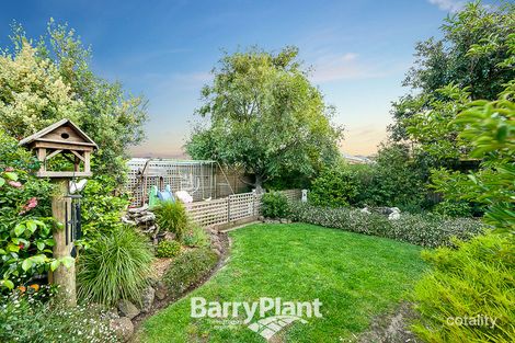 Property photo of 21 Thornbill Circuit Pakenham VIC 3810