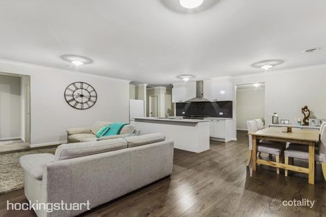 Property photo of 10 Topcliffe Road Wollert VIC 3750