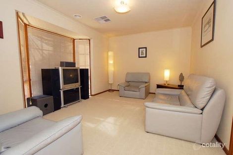 Property photo of 2/20 Kingsley Parade Carnegie VIC 3163