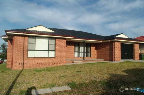 Property photo of 1 Conimbla Crescent North Tamworth NSW 2340