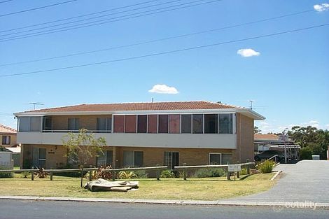 32 Hastings St, Scarborough, WA 6019