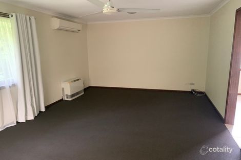 Property photo of 2/2 Olive Road Eumemmerring VIC 3177