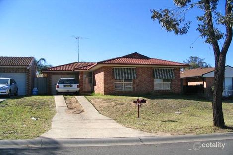 Property photo of 11 Arnold Avenue Green Valley NSW 2168