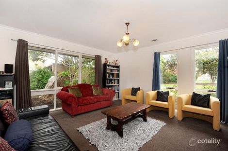 Property photo of 35 Cambrian Crescent Wheelers Hill VIC 3150