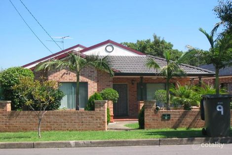 9 Crawford St, Old Guildford, NSW 2161