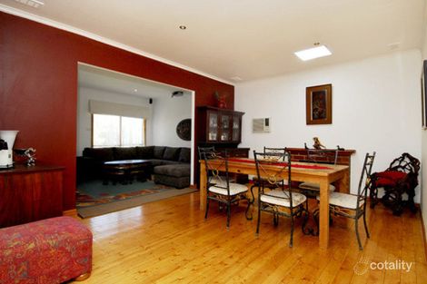 Property photo of 3 Elaroo Street Chadstone VIC 3148