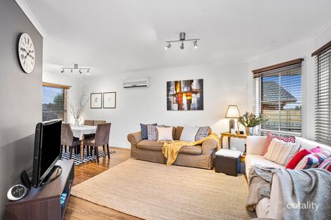 Property photo of 24 Hillview Drive Carrum Downs VIC 3201
