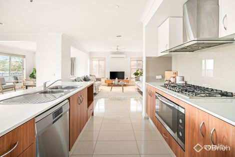 Property photo of 182 Sandhurst Boulevard Sandhurst VIC 3977
