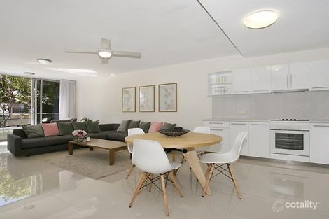 Property photo of 4/11 Paradise Island Surfers Paradise QLD 4217