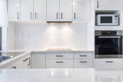 Property photo of 4 Sprigg Place Booragoon WA 6154