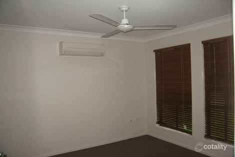 Property photo of 11 Collett Court Marian QLD 4753