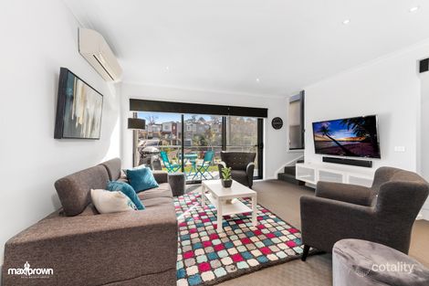 Property photo of 12 Lithgow Way Mooroolbark VIC 3138