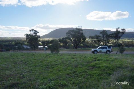 32 Lewis Rd, York, WA 6302