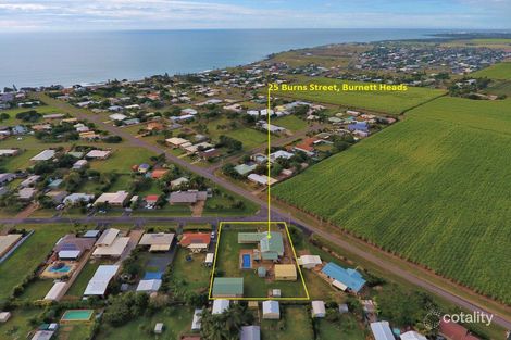 25 Burns St, Burnett Heads, QLD 4670