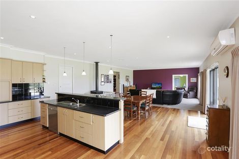 Property photo of 28 McKenzies Road Bushfield VIC 3281