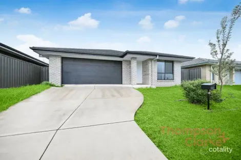 Property photo of 72 Hadfield Circuit Cliftleigh NSW 2321