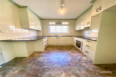 Property photo of 2/2-6 Albert Street Hornsby NSW 2077