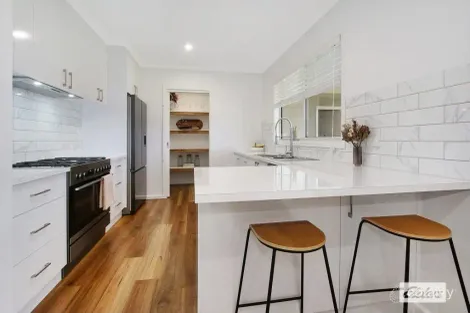 Property photo of 41 Barossa Way Thurgoona NSW 2640