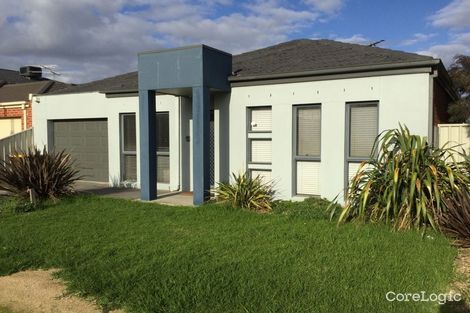 Property photo of 6 Bush Mews Gowanbrae VIC 3043