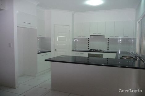 Property photo of 16 Emerson Close Durack QLD 4077