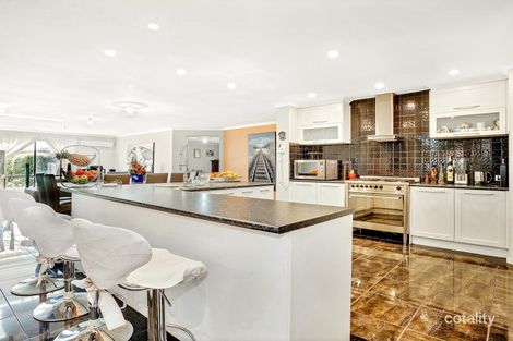 Property photo of 12 Olsen Retreat Caroline Springs VIC 3023