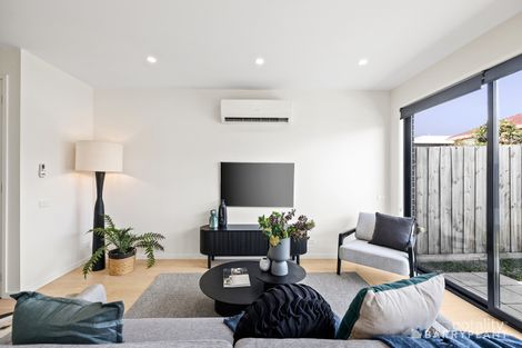 Property photo of 11 Teague Crescent Braybrook VIC 3019