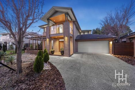 Property photo of 28 Mountainview Boulevard Cranbourne North VIC 3977