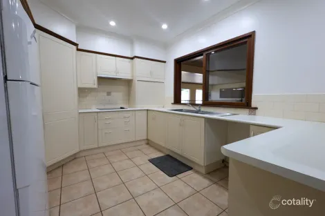 Property photo of 52 Bowling Green Street Brandon QLD 4808