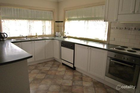 Property photo of 3 Kate Close Kennington VIC 3550