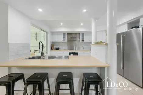 Property photo of 40 Starboard Circuit Shoal Point QLD 4750