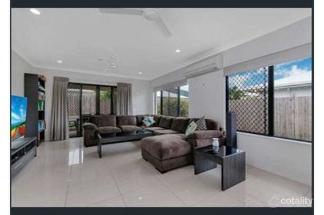 Property photo of 27 Carter Close Smithfield QLD 4878