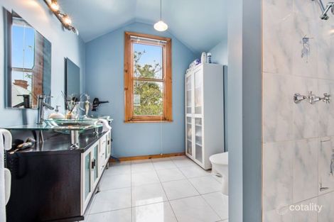 Property photo of 37 Lawton Avenue Geelong West VIC 3218