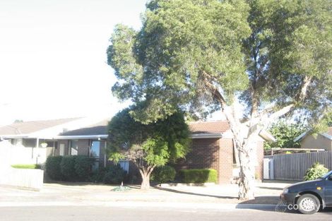 6 Churchill Ct, Noble Park North, VIC 3174