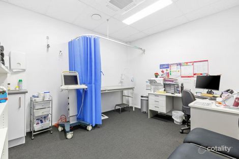 24 Upper Dawson Rd, Allenstown, QLD 4700