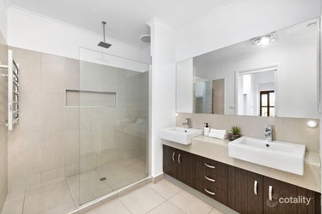 Property photo of 7 Locky Grove Lyndhurst VIC 3975