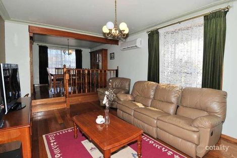 Property photo of 5 Mara Court Taylors Lakes VIC 3038