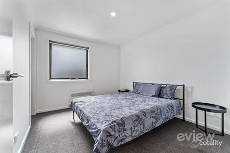Property photo of 7/11 Alliance Street Werribee VIC 3030