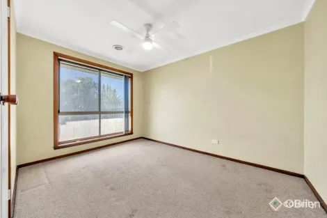 Property photo of 2 Kardinia Drive Albanvale VIC 3021