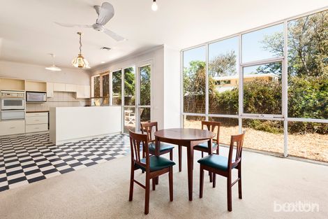 Property photo of 7 Point Avenue Beaumaris VIC 3193