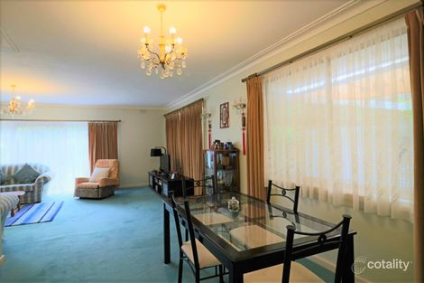 Property photo of 2 Norray Avenue Mount Waverley VIC 3149