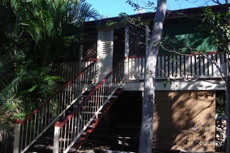 Property photo of 28 Townsend Street Mysterton QLD 4812